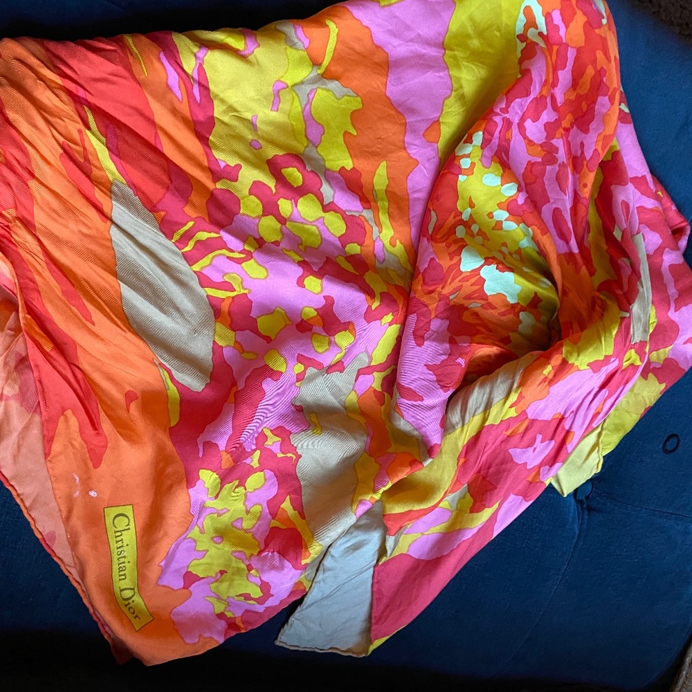 Christian Dior D-WOOD SQUARE SCARF Spring/Summer2022